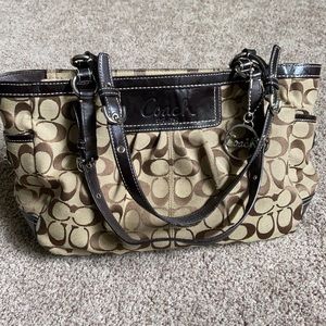 Coach handbag